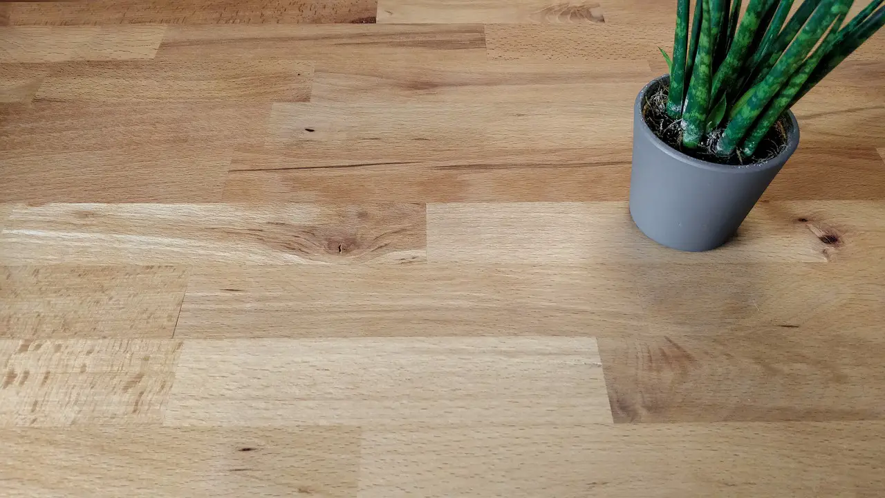 Waterproof Engineered Hardwood Vs Luxury Vinyl Plank Which Flooring