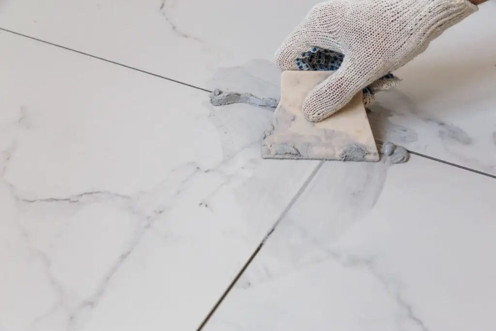 How to Mix Grout in 9 Steps: Step-By-Step Guide - TheFlooringidea