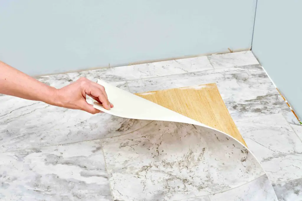 Remove Linoleum Flooring from Wood